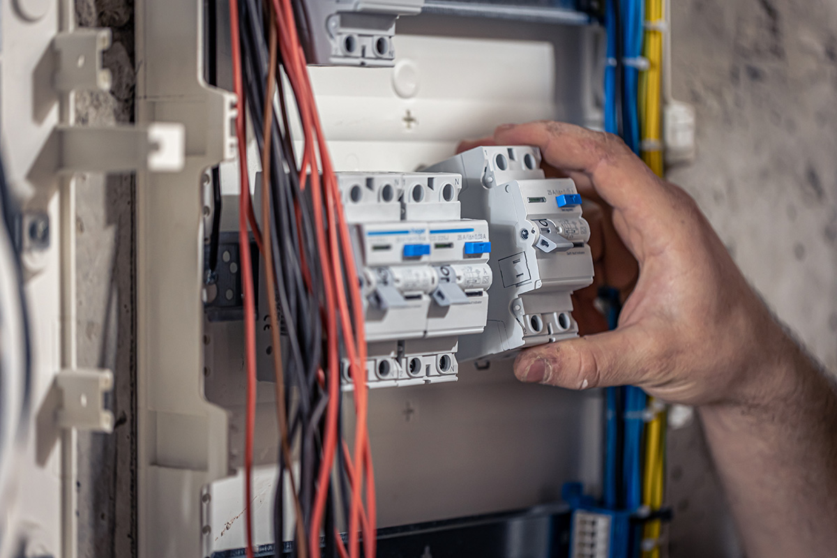 ¿Qué cables son necesarios en una instalación eléctrica domiciliaria?