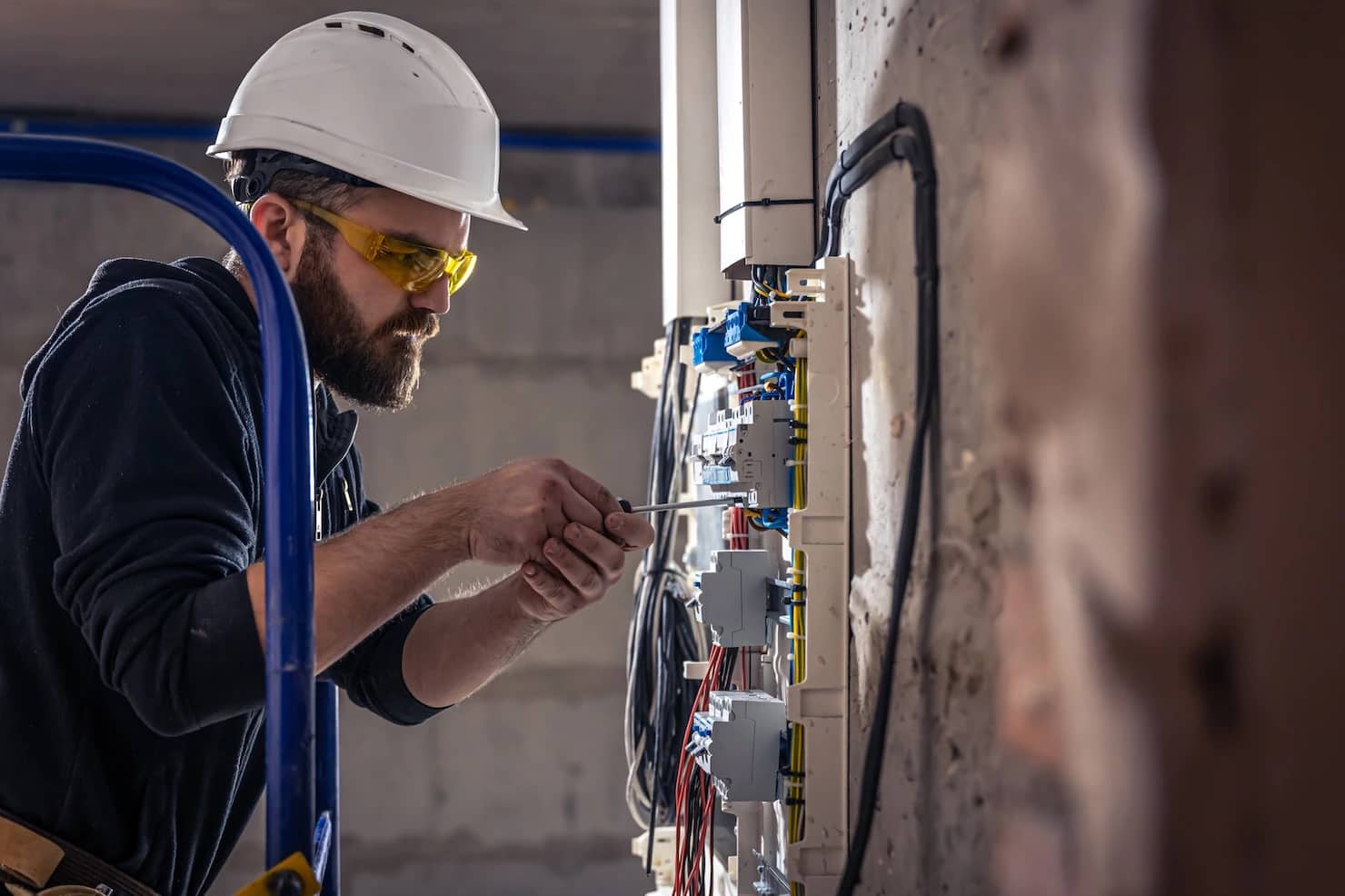 Los tableros eléctricos y la seguridad en el trabajo