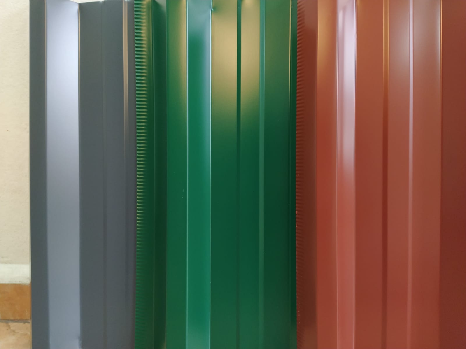 Chapas para techo: calidad y variedad en Herramat Aceros