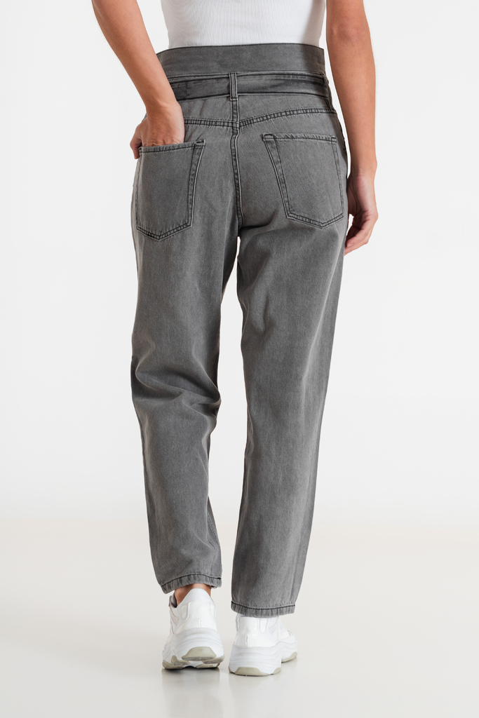 Rozu es sinónimo de jeans de mujer en Rosario