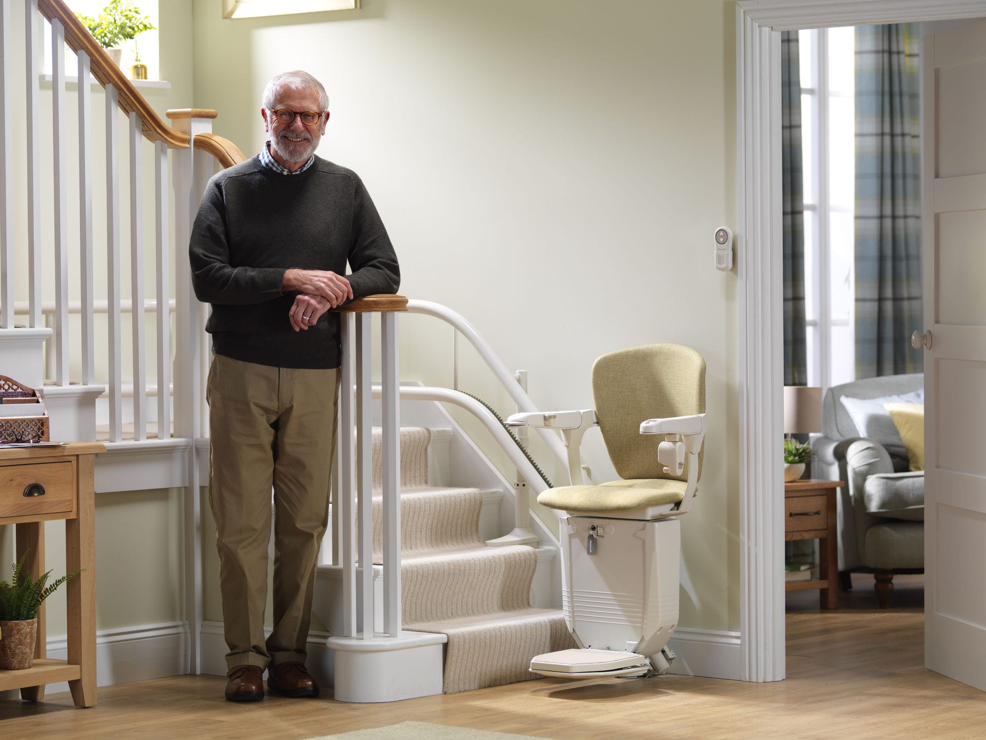 Silla eléctrica para escaleras: la solución práctica y segura para ganar movilidad en casa