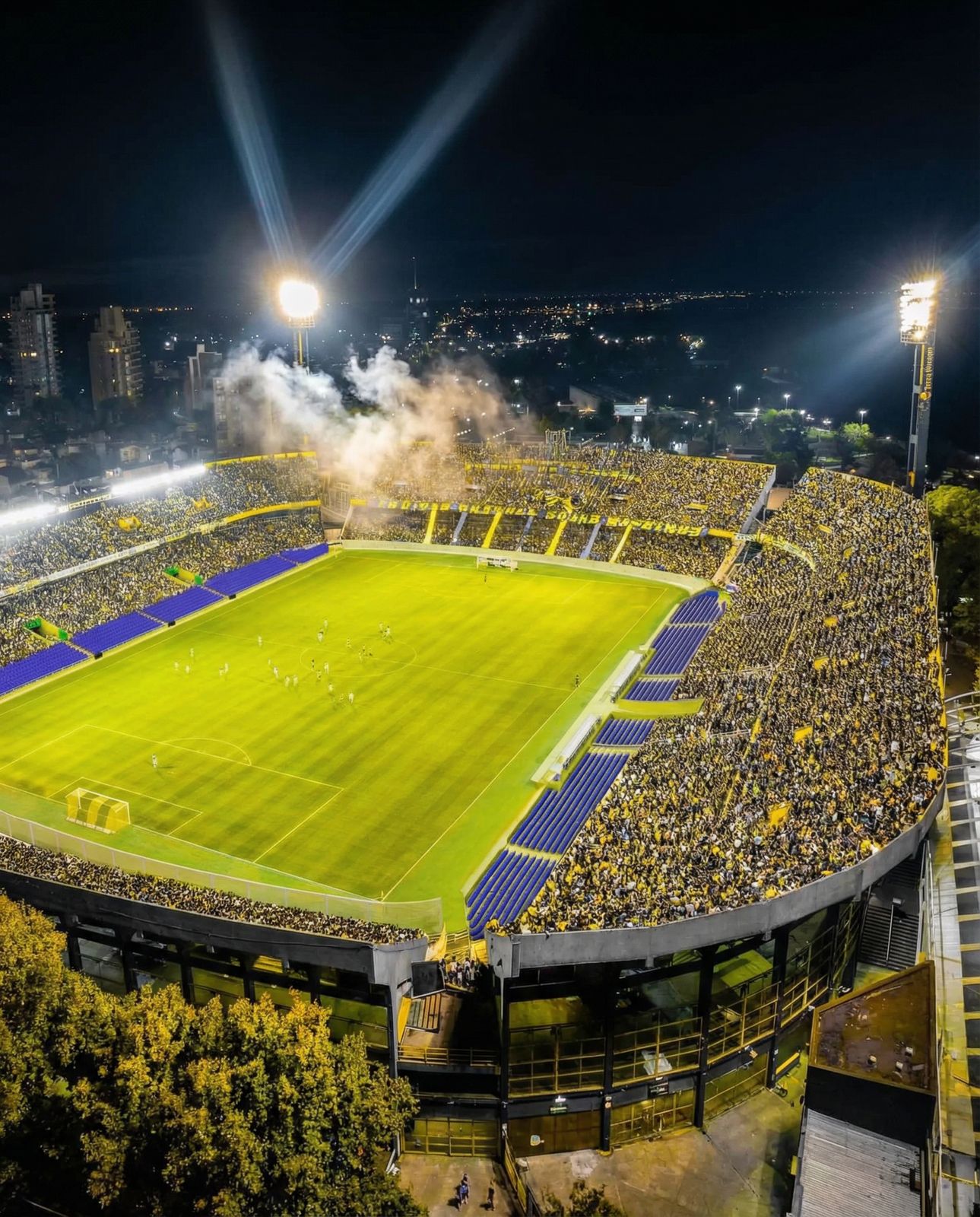 Electricidad Rosario: Transelec renovó la iluminación del Estadio Mundialista Gigante de Arroyito