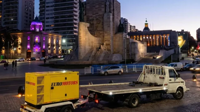 Alquiler de grupos electrógenos en Rosario: energía confiable para eventos. Imagen destacada sobre alquiler de grupos electrógenos en Rosario. publicada en Diseño Web Rosario