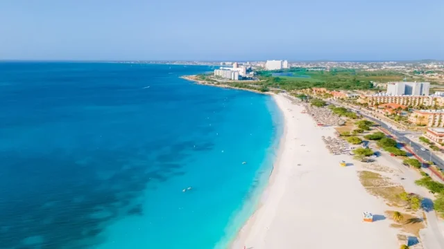Aruba: el paraíso caribeño que conquista a los argentinos con turismo responsable. Fotografía editorial relacionada con turismo sustentable en Aruba. publicada en Diseño Web Rosari