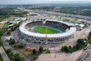 El tour del Estadio Kempes: historia, pasión y memoria en un recorrido único. Imagen destacada sobre tour del Estadio Kempes. publicada en Diseño Web Rosario