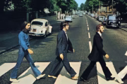 La polémica portada de los Beatles que escandalizó al mundo hace seis décadas