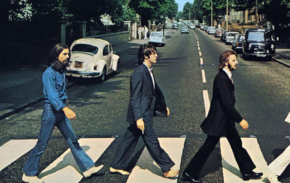 La polémica portada de los Beatles que escandalizó al mundo hace seis décadas