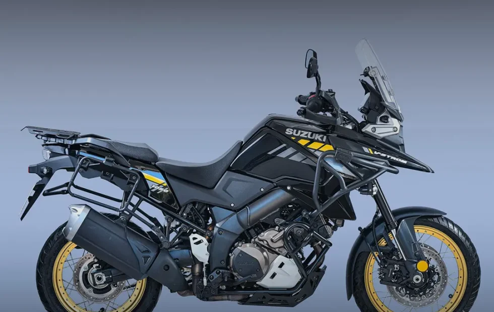 Accesorios para Suzuki V-Strom 1050: cómo prepararla para viajar. Fotografía editorial relacionada con accesorios Suzuki V-Strom 1050. publicada en Diseño Web Rosario