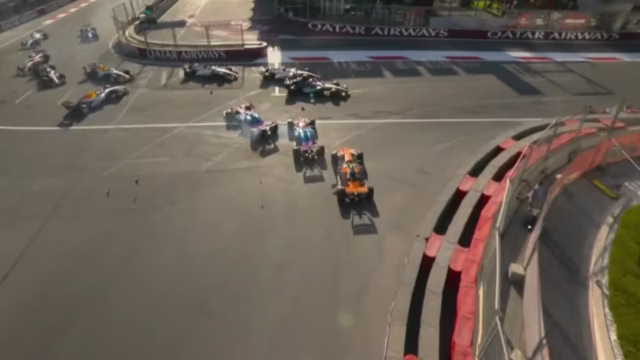 Franco Colapinto chocó a Pierre Gasly en Bakú y abandonaron la carrera. Fotografía editorial relacionada con choque de Franco Colapinto. publicada en Diseño Web Rosario