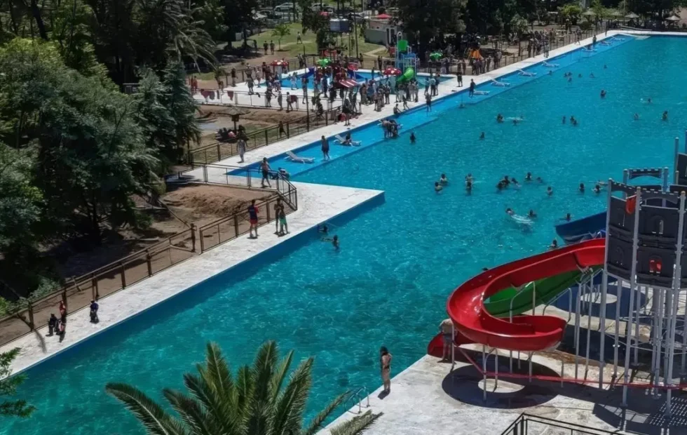 Juegos infantiles para clubes: cómo diseñar un espacio seguro y atractivo. Imagen destacada sobre juegos infantiles para clubes. publicada en Diseño Web Rosario